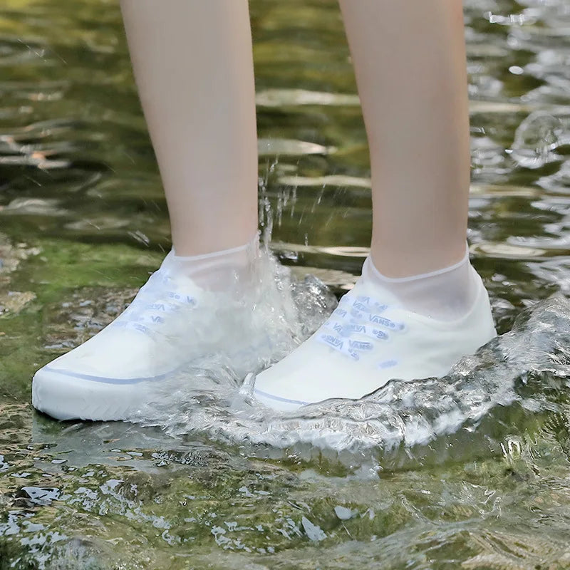 Couvre-Chaussures Imperméables Equisoix™ – Antidérapants & Réutilisables pour Cavaliers et Promeneurs