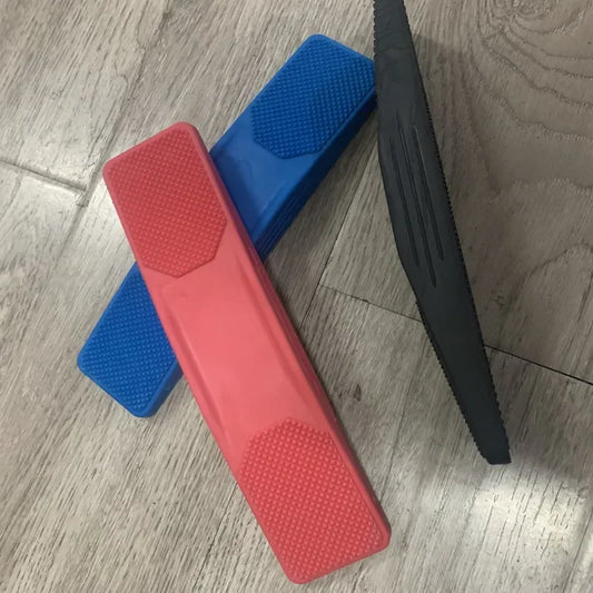 Brosse de Toilettage 6-en-1 Equisoix™ – Massage, Nettoyage & Démêlage Corps, Crinière et Queue